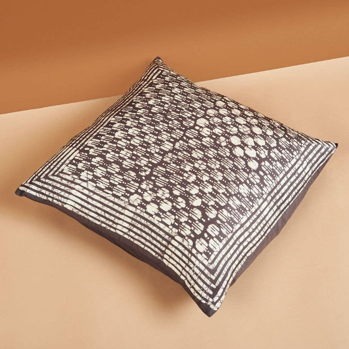 Haven Silk Pillow: Charcoal