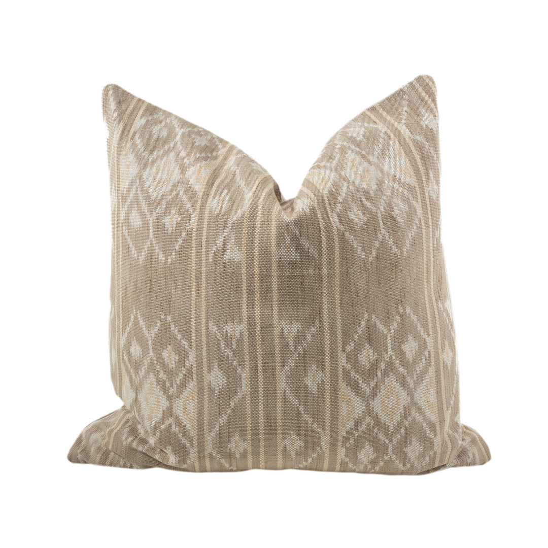 Kina Pillow Cover