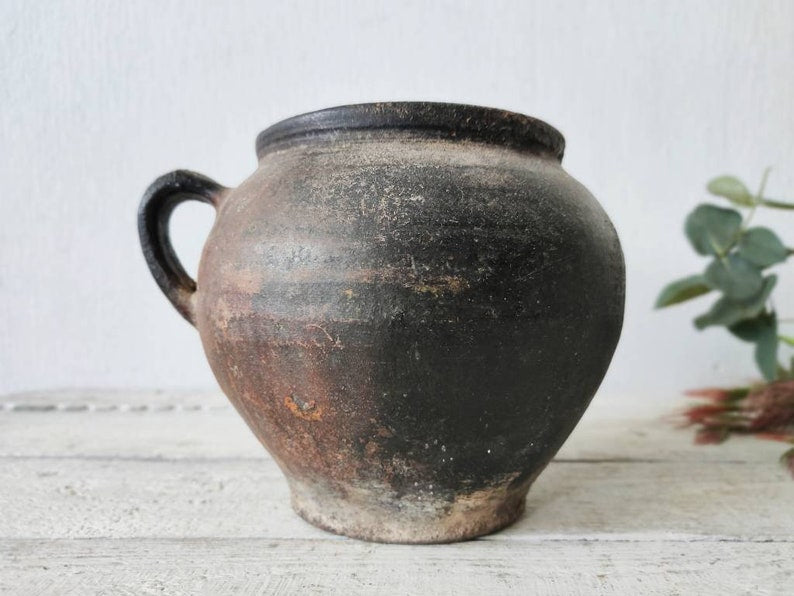 Ayaz Clay Pot