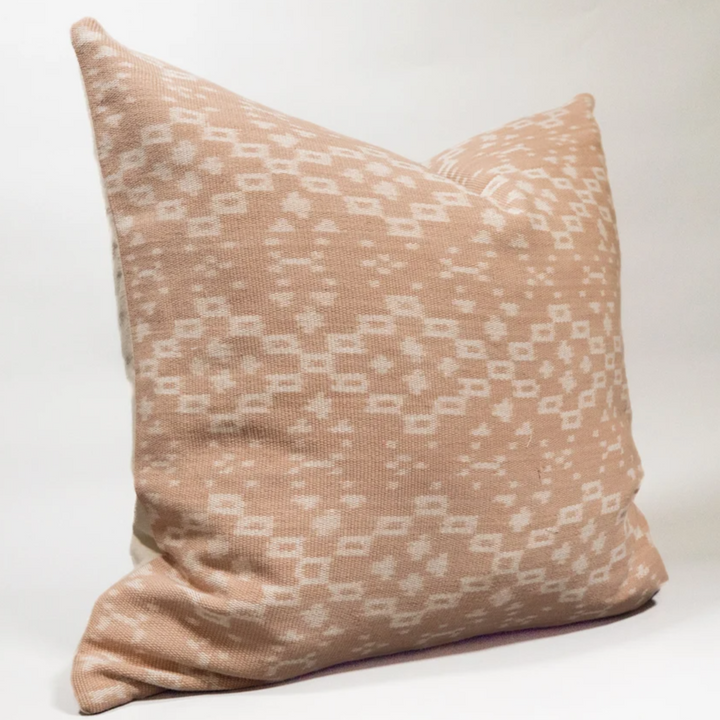 Aulia Pillow