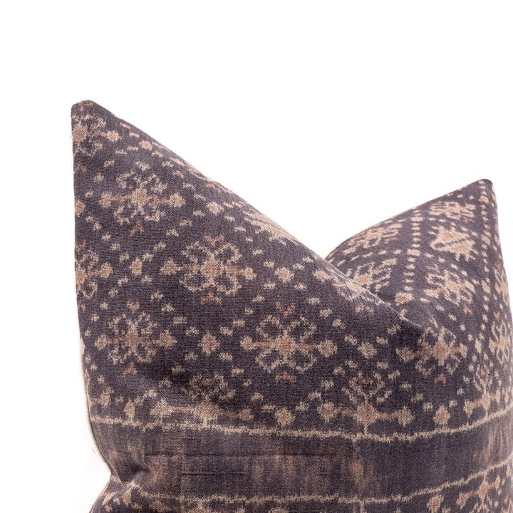Tero Pillow