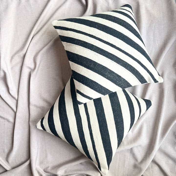 Vintage Fabric Pillow #T.1049