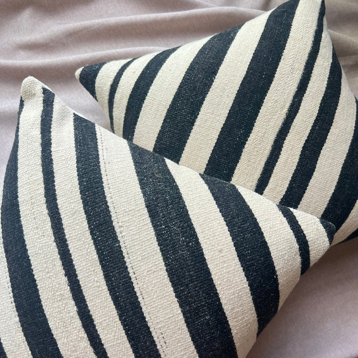 Vintage Fabric Pillow #T.1049