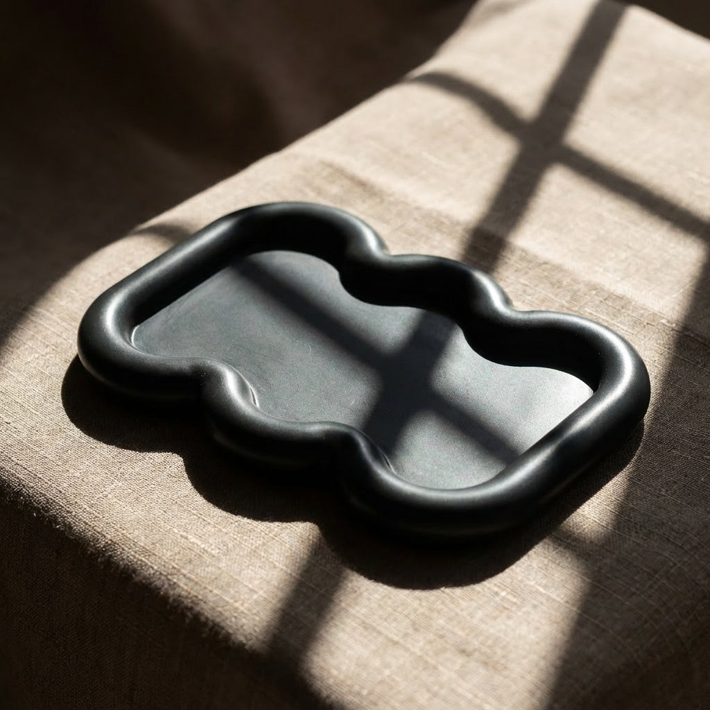 Wavy Tray: Charcoal
