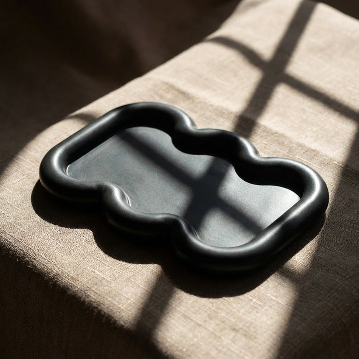 Wavy Tray: Charcoal
