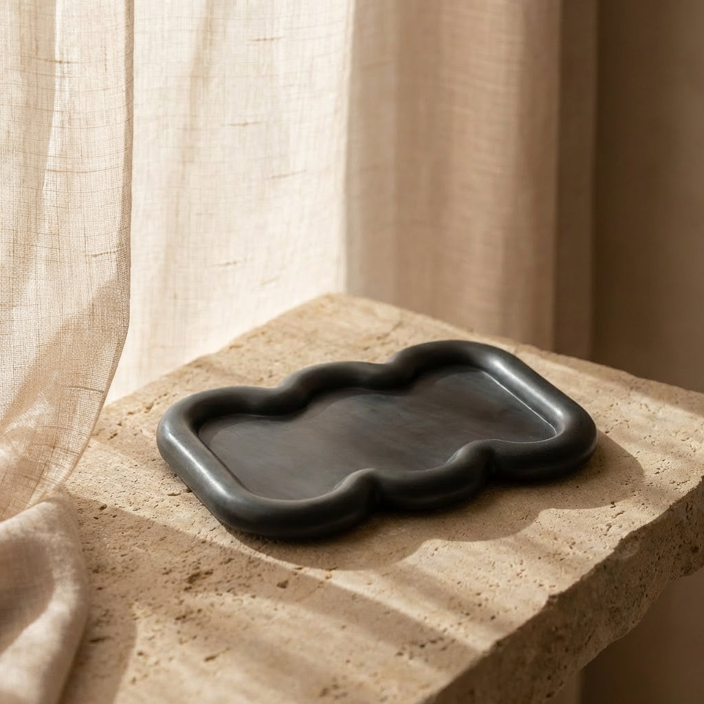 Wavy Tray: Charcoal